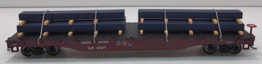 Bachmann 18924 HO Union Pacific 50' Flatcar w/Steel Beam Load