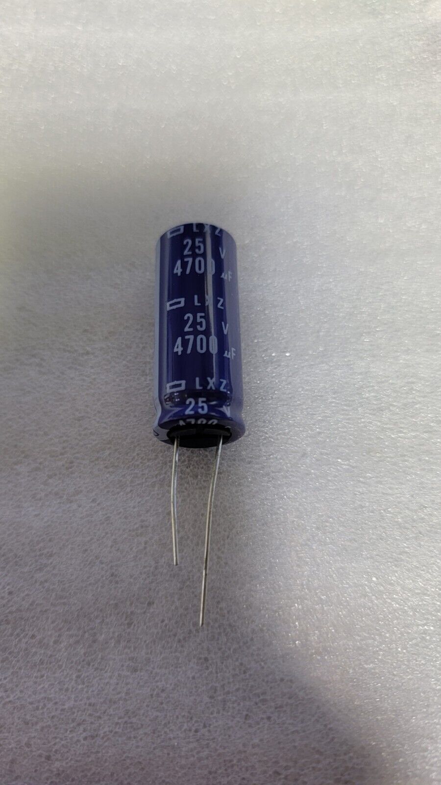 4700uf 25v capacitor (2 Pack)