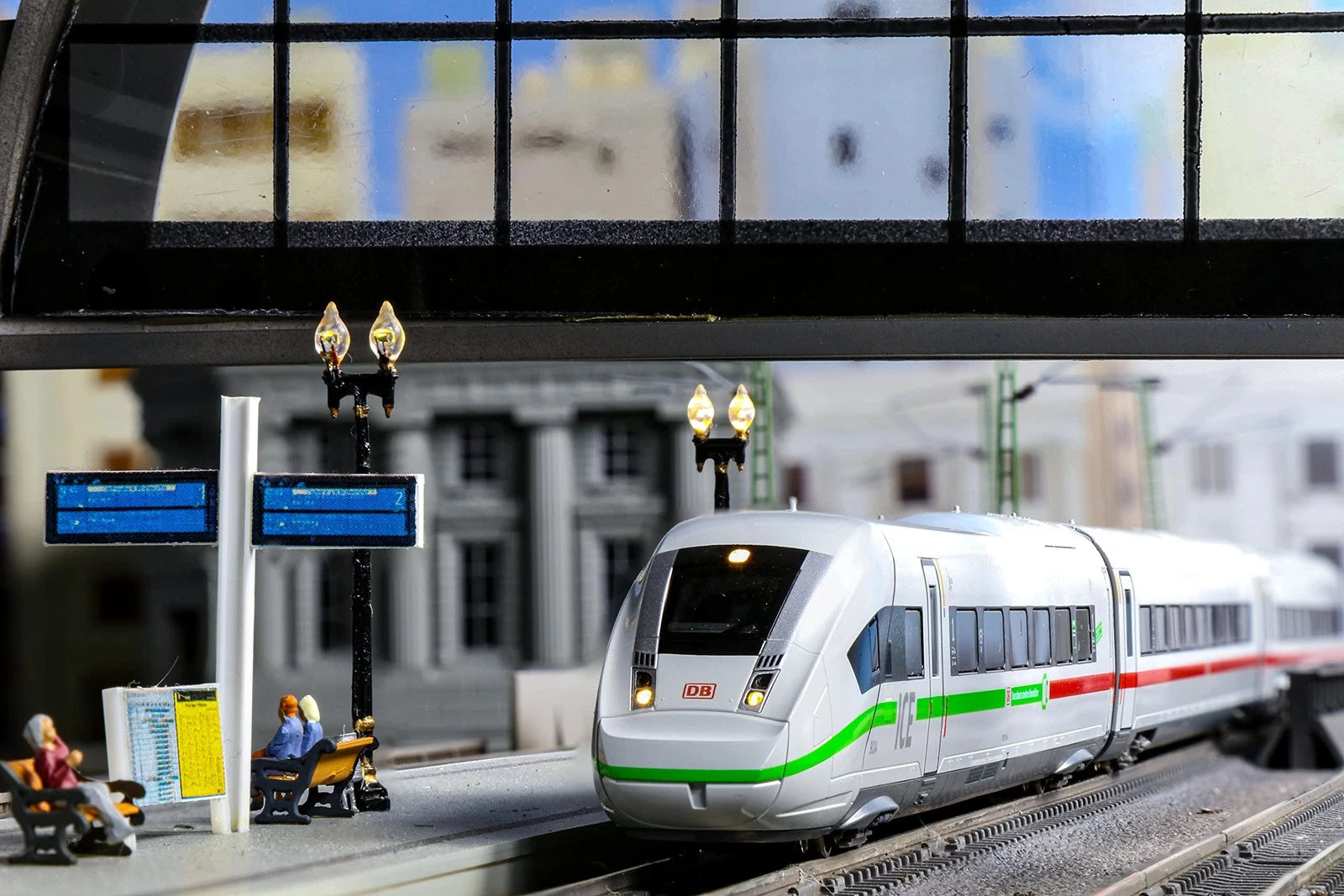Kato 10-1543 ICE4 (Green Line) 3 Car Add On Set A