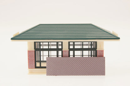 Kato (Faller) 31-650 N North American Suburban Station (Kit)