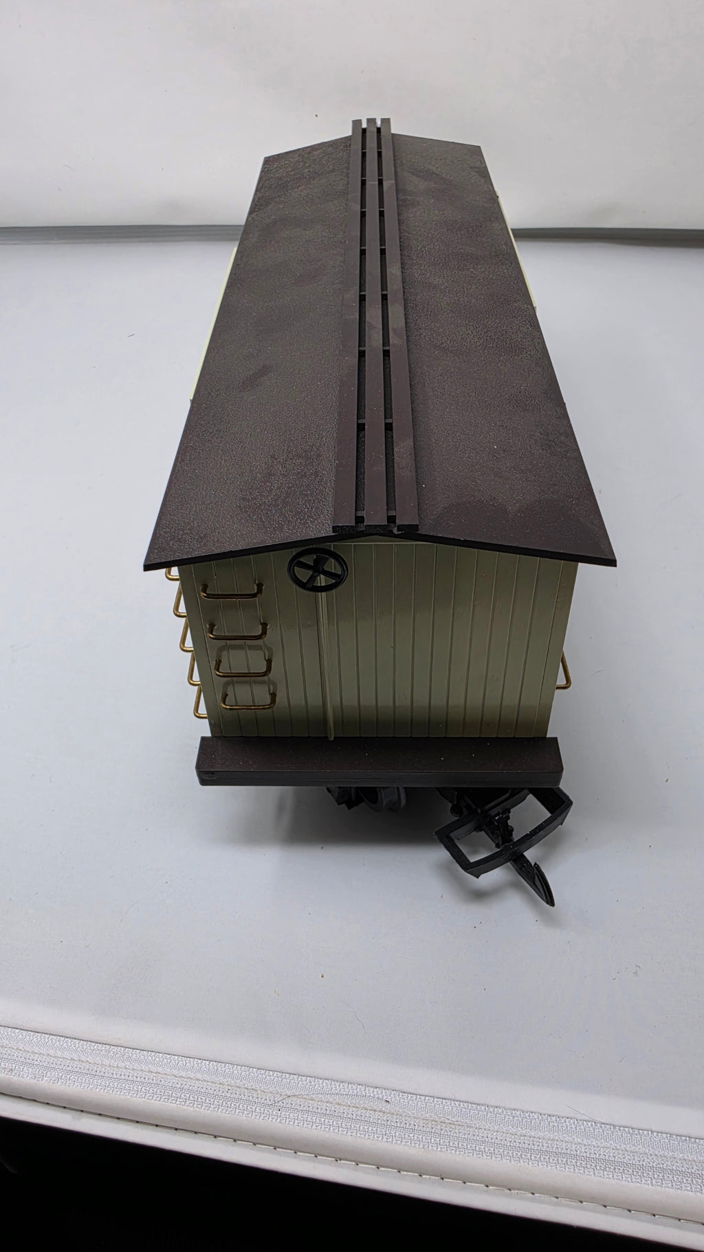 USED Union Pacific 1872-4 Box Car G Scale