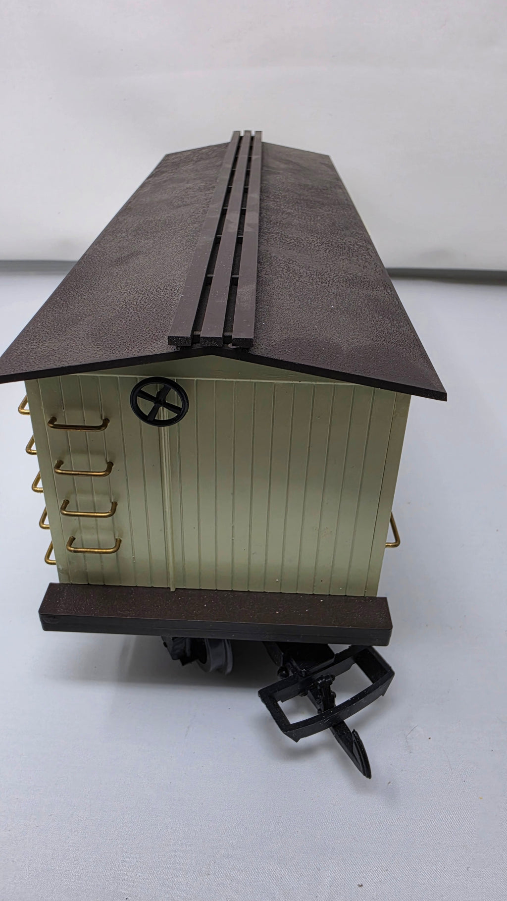 USED Union Pacific 1872-4 Box Car G Scale