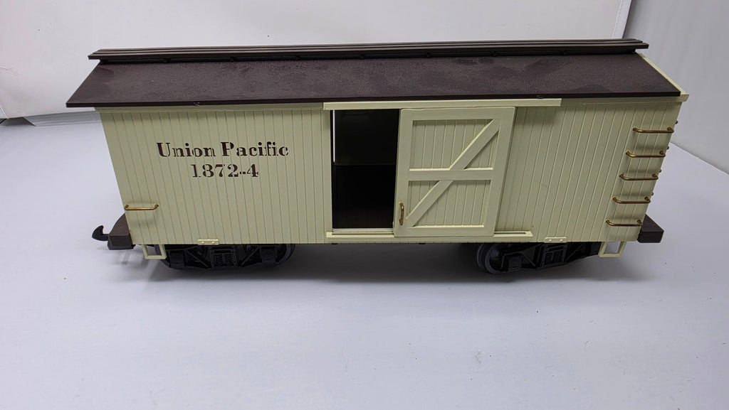 USED Union Pacific 1872-4 Box Car G Scale