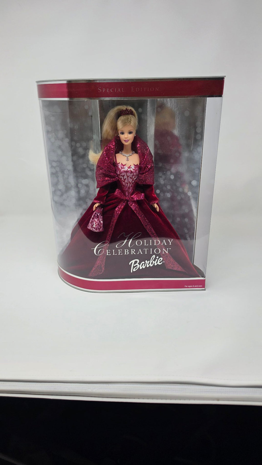 2002 Holiday Celebration Barbie Special Edition box front