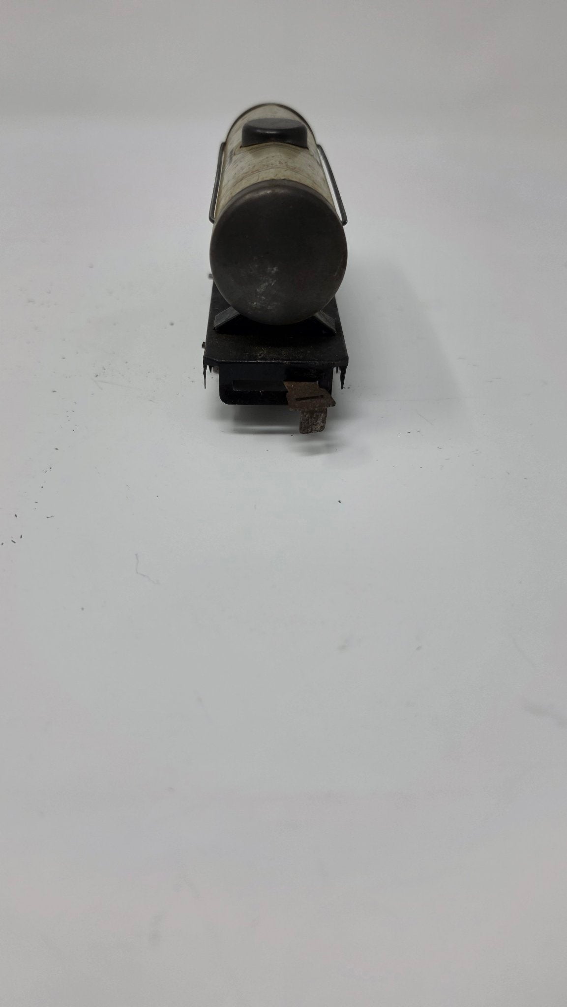 Vintage Tinplate UTLX 553 Union Tank Car Co. Tank Car — Used (O Gauge)