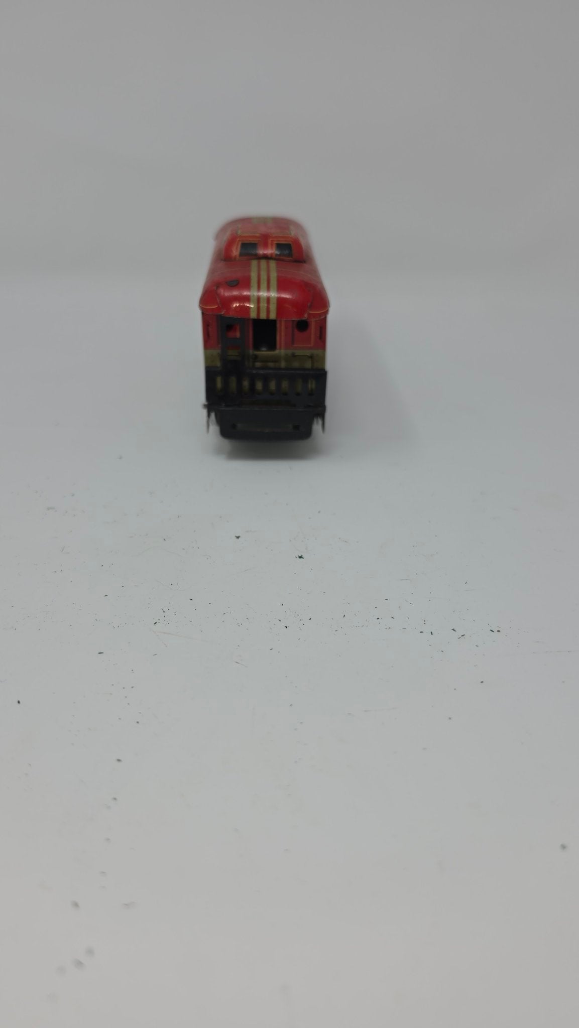 Vintage Tinplate NYC 20102 Caboose — Used (O Gauge)
