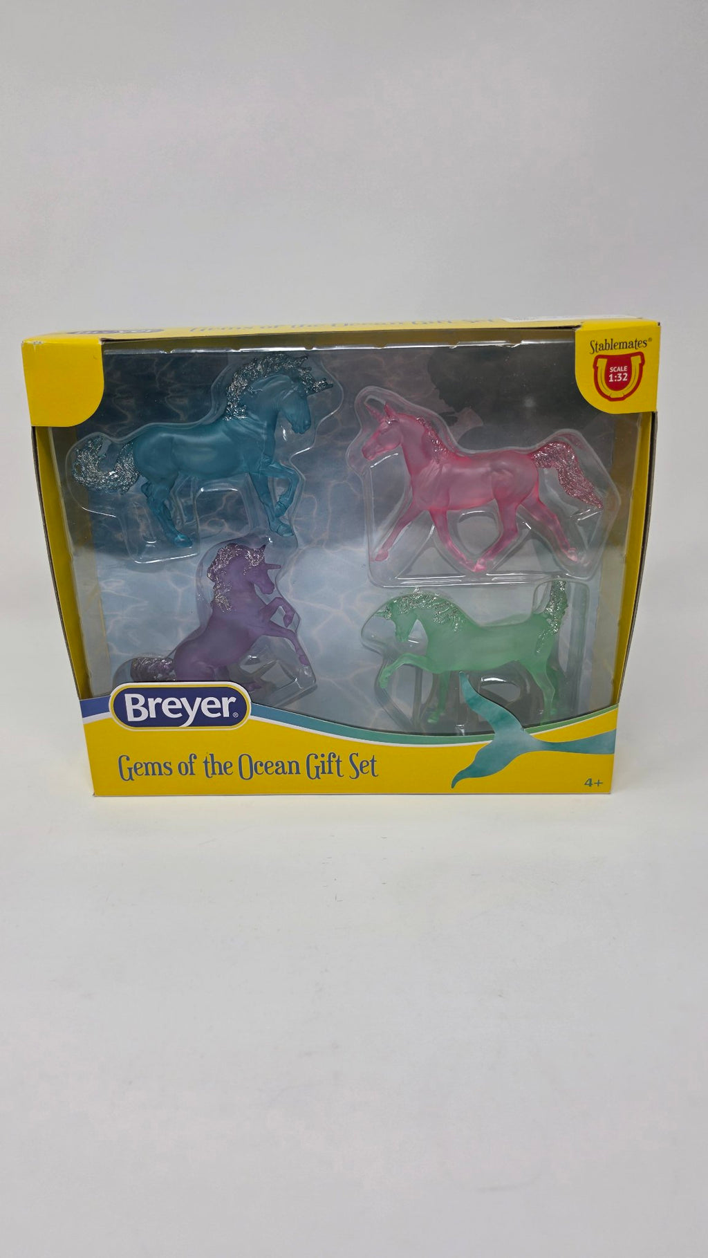 Breyer B-SM-10473 Gems of the Ocean Gift Set