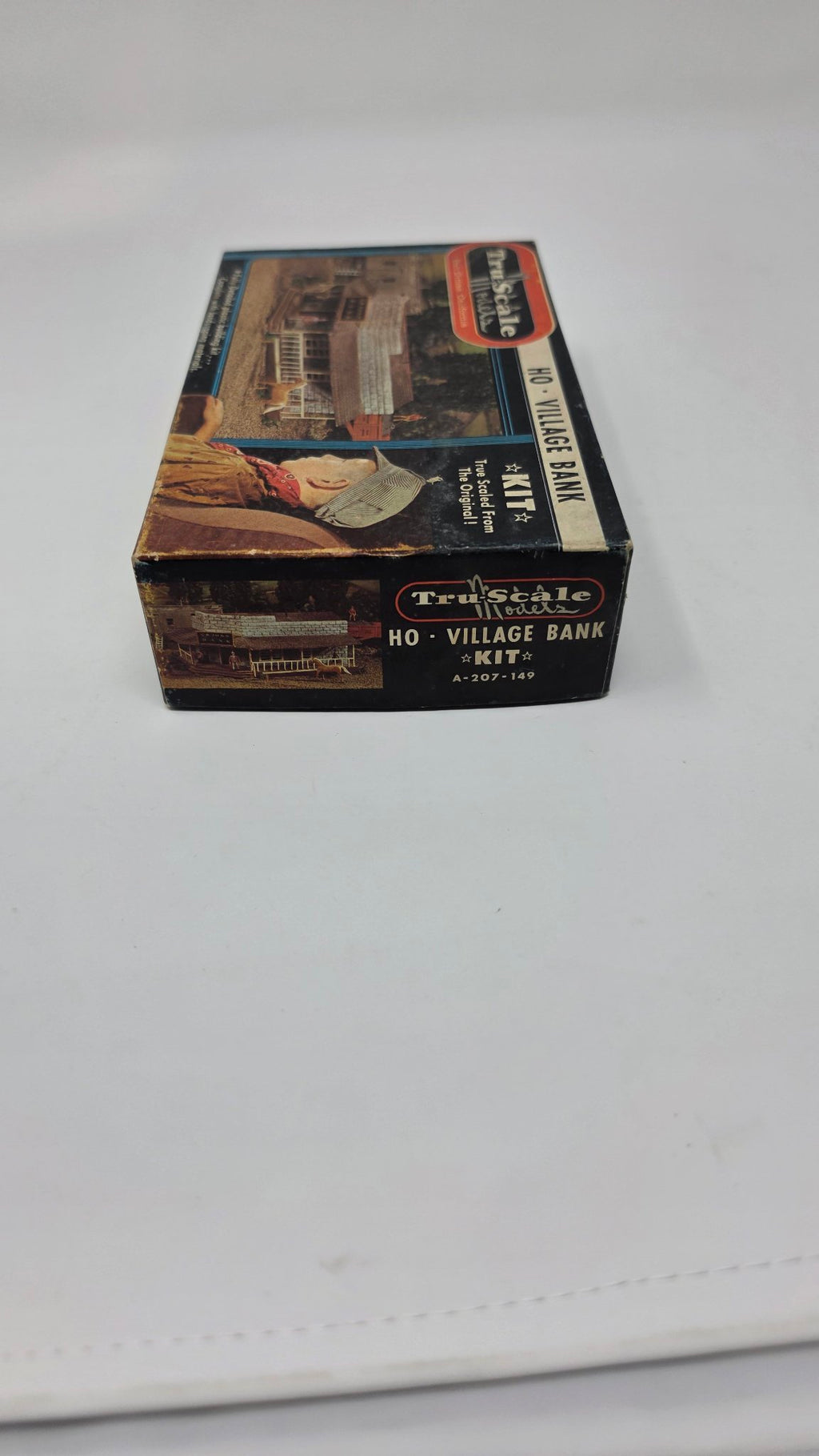 Tru-Scale HO Village Bank Building Kit A-207-149 — Used, Open Box