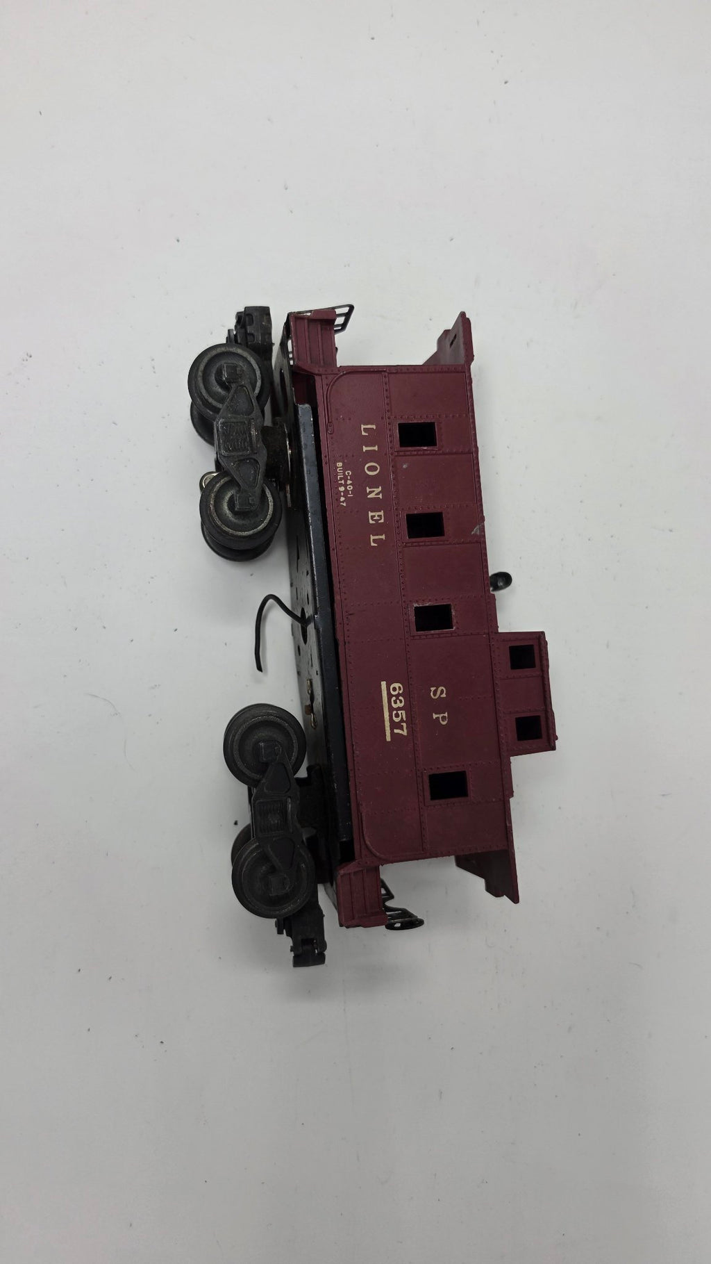 Lionel 6357 Southern Pacific Caboose — Used (O Gauge)