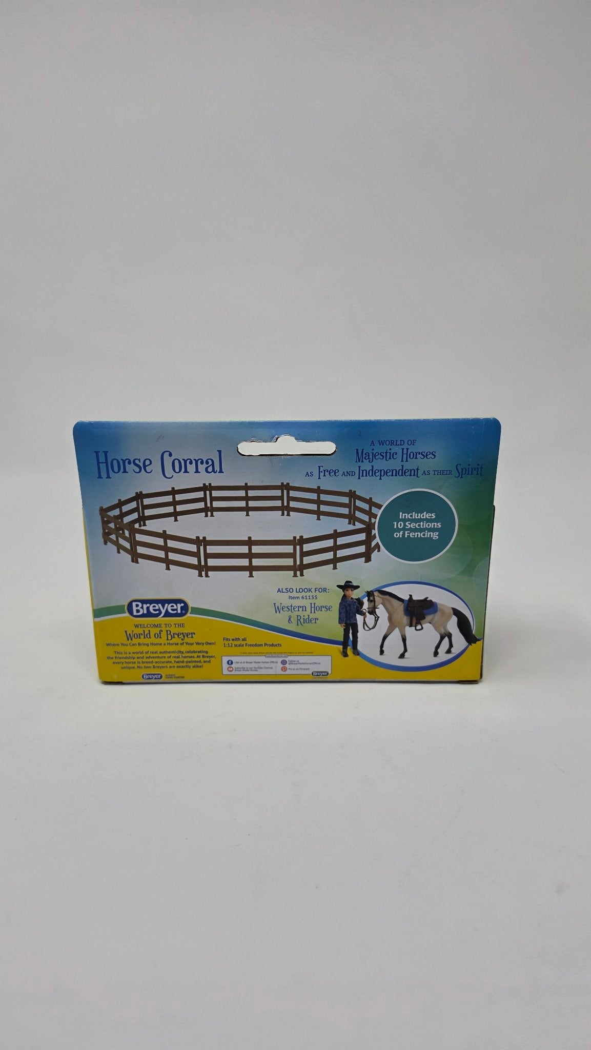 Breyer Horse Corral — Freedom 1:12 Scale — New in Box