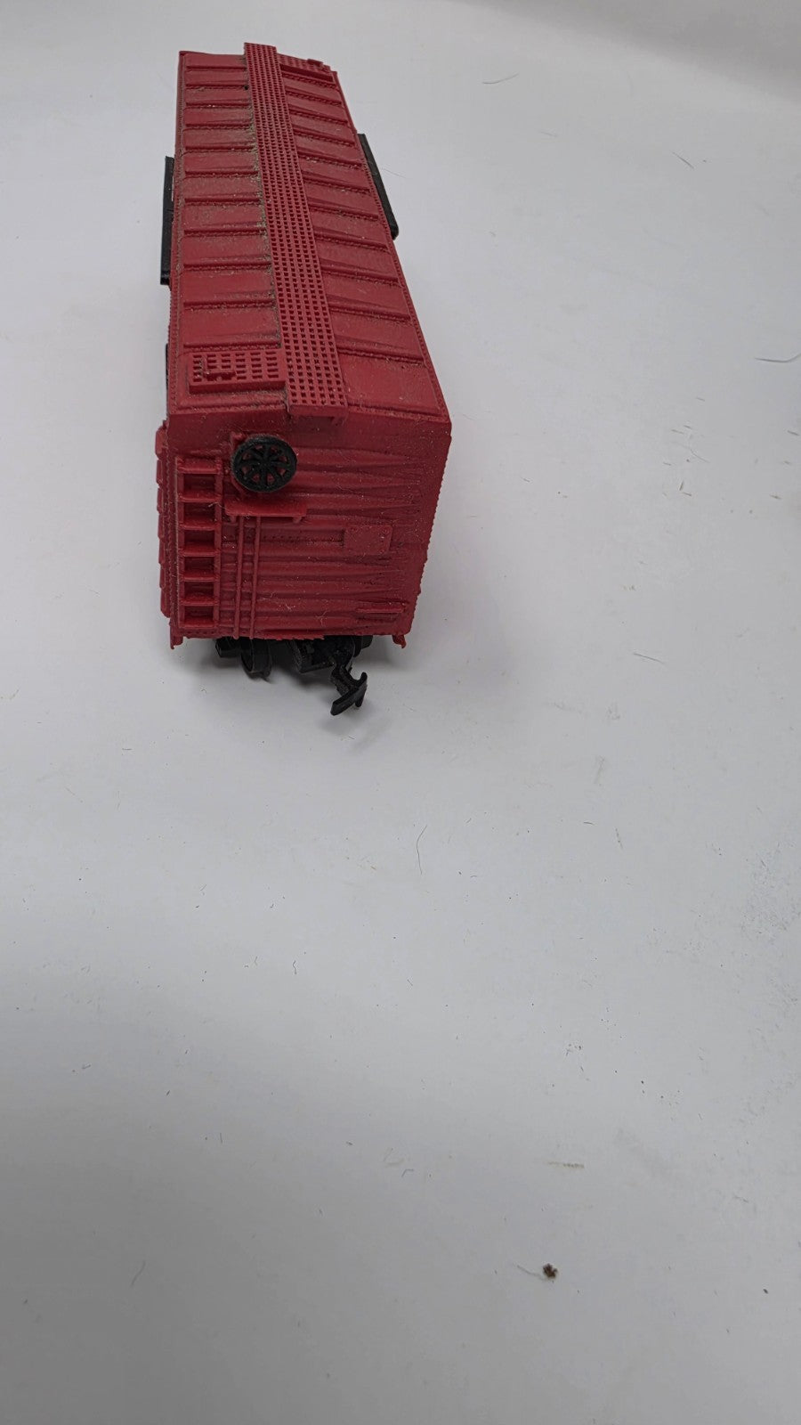 HO Box Cars With Logos
