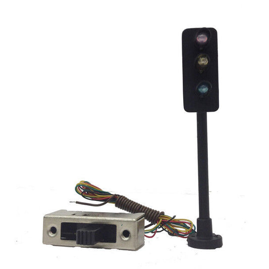 Model Power 596-1 | 1-3 Way Traffic Light | HO Scale