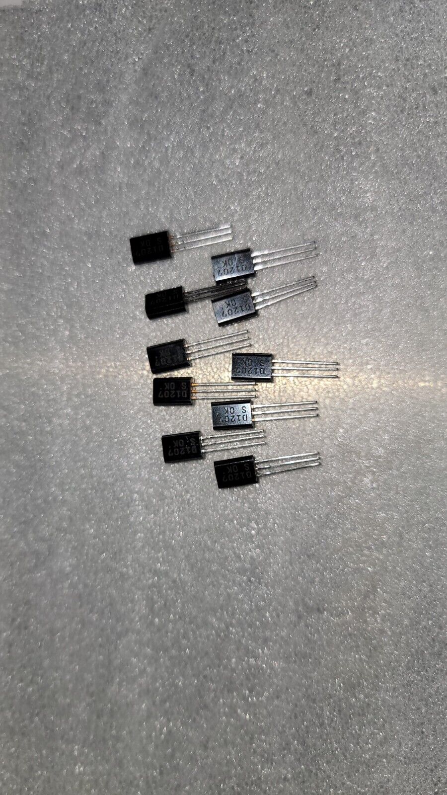 (10 Pack) Onsemi 2SD1207S - Small Signal Bipolar Transistor, 2A, 50V, NPN, TO-92