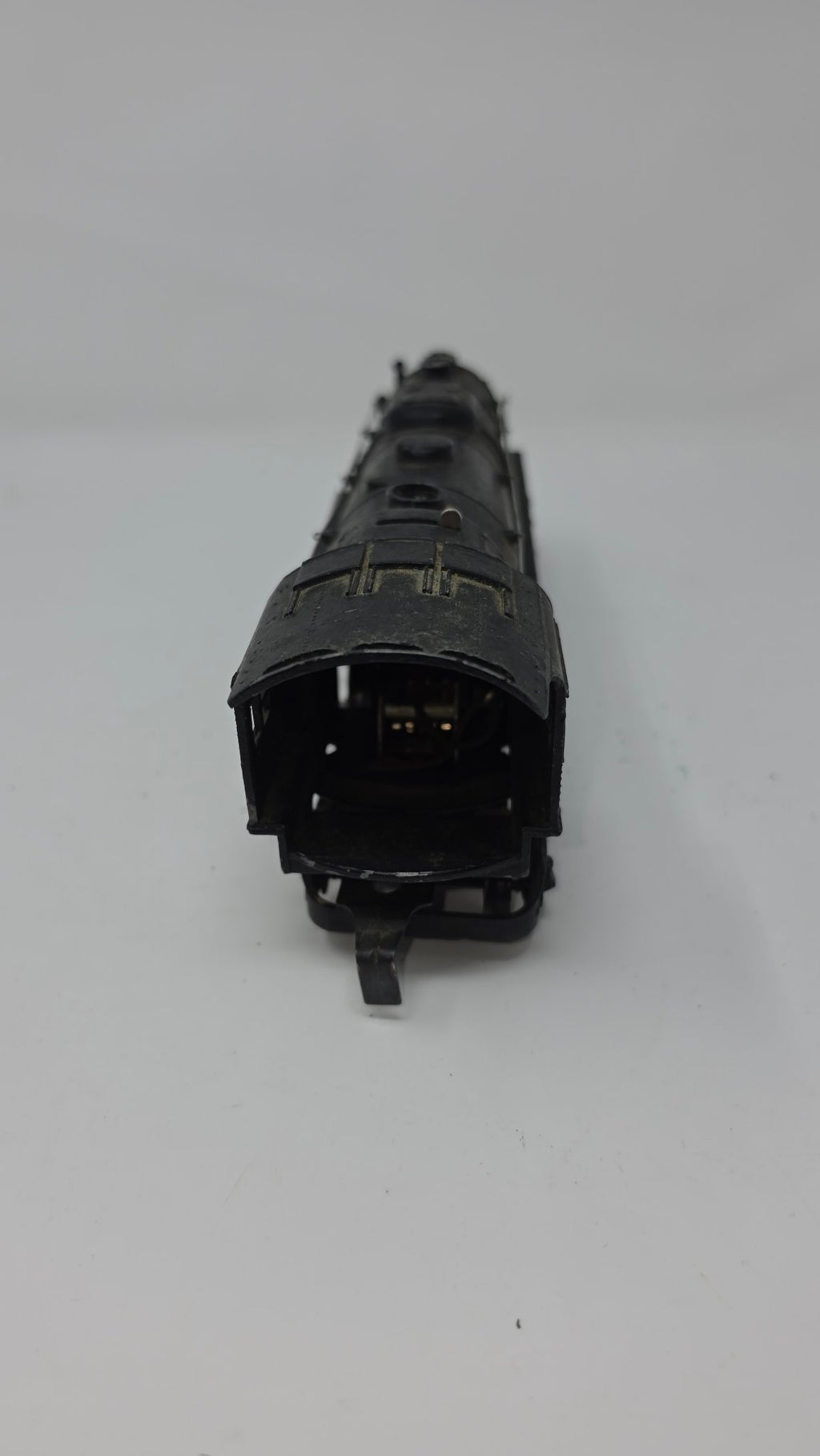 Lionel 2046 4-6-4 Hudson Steam Locomotive with 2046W Whistle Tender — Used (O Gauge)