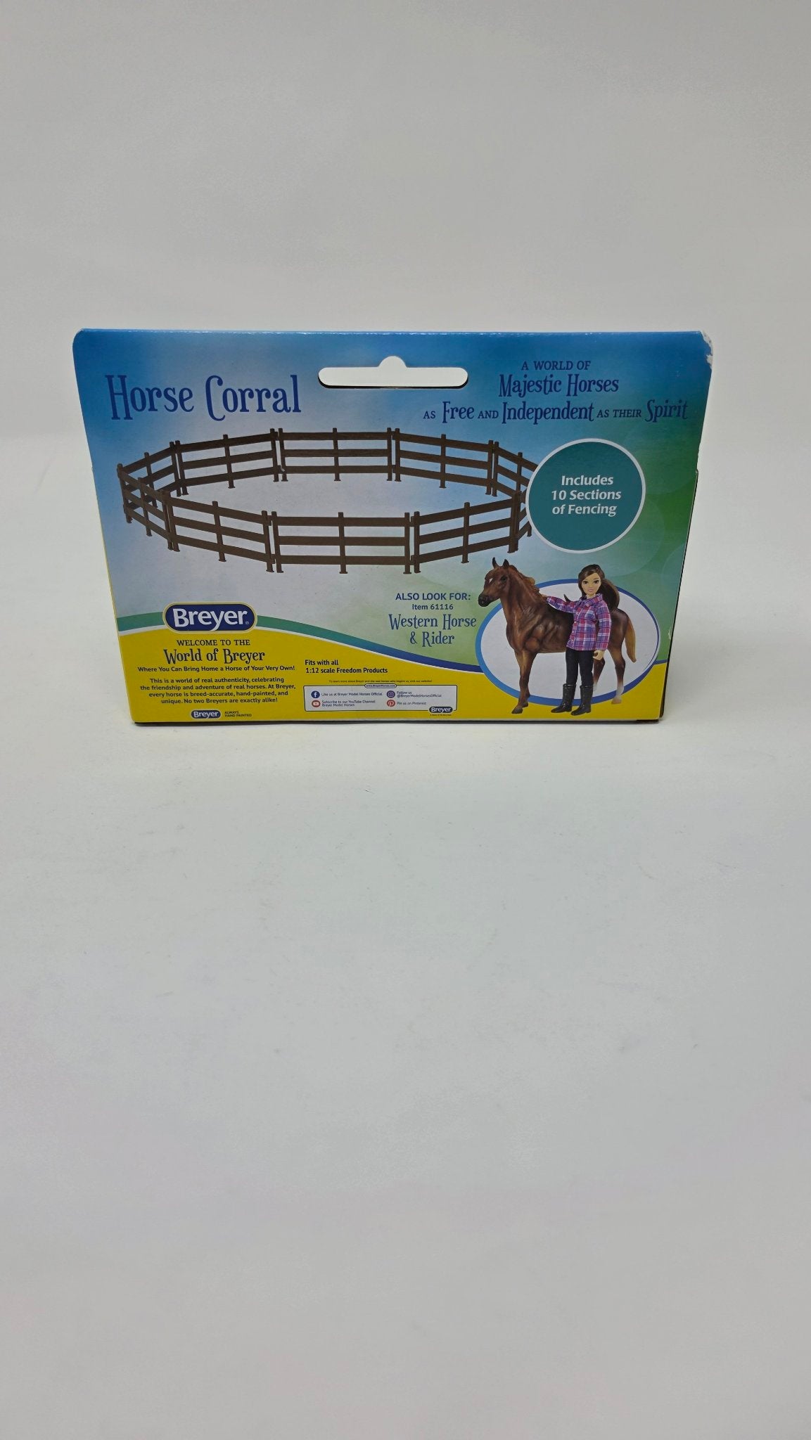 Breyer Horse Corral — Freedom 1:12 Scale — Box Damaged