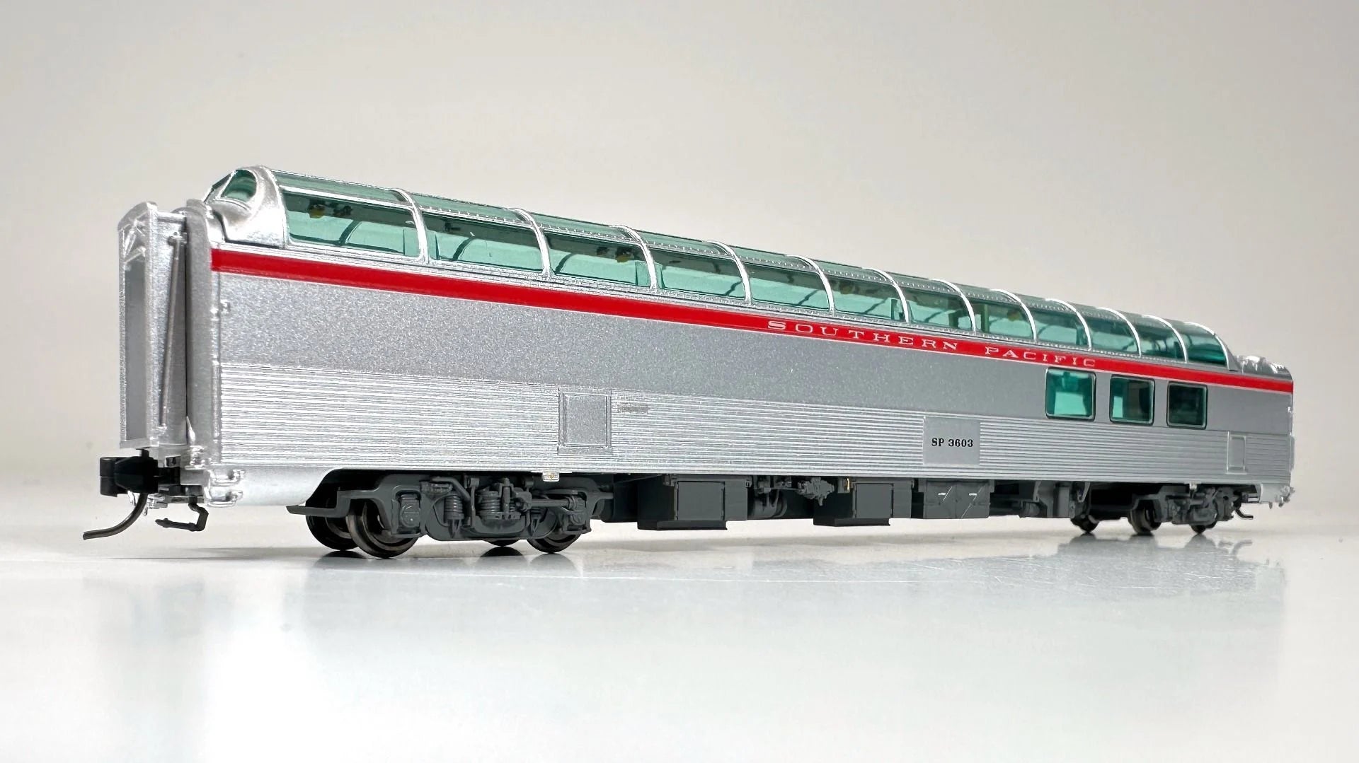Rapido 575007 N SP Dome-Lounge w/Fluted Sides: SP - General Service: #3606